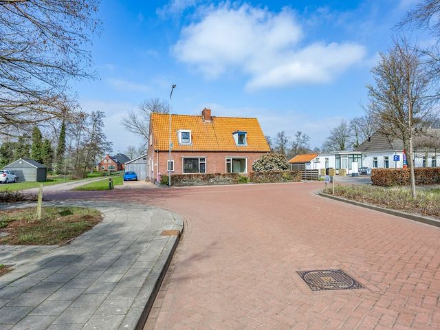 Hoofdstraat 215, Oostwold