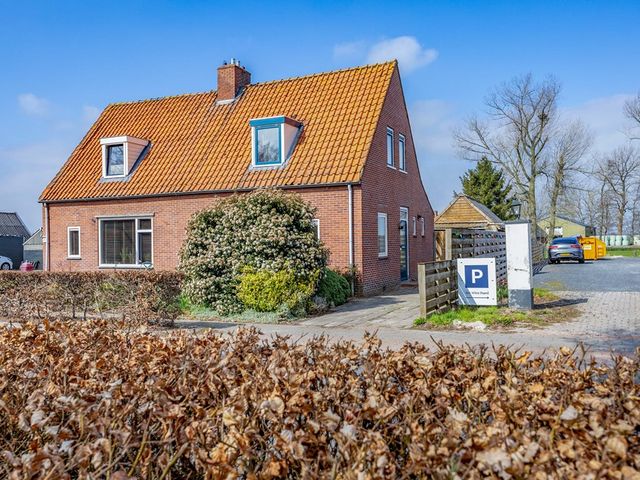 Hoofdstraat 215, Oostwold