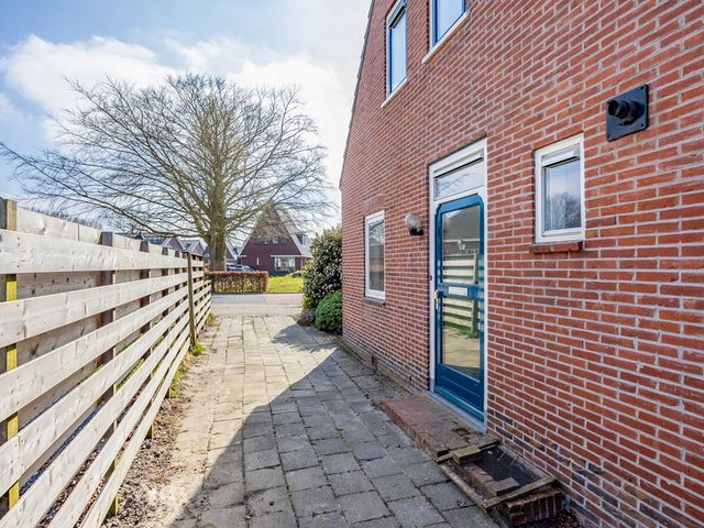 Hoofdstraat 215, Oostwold