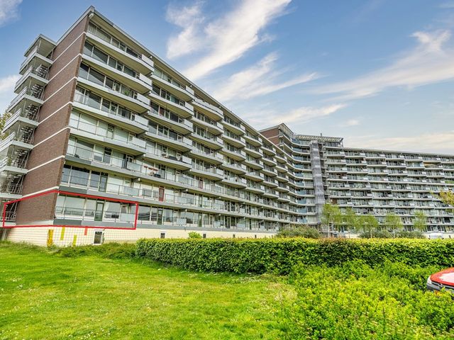 Zalkerbos 10, Zoetermeer