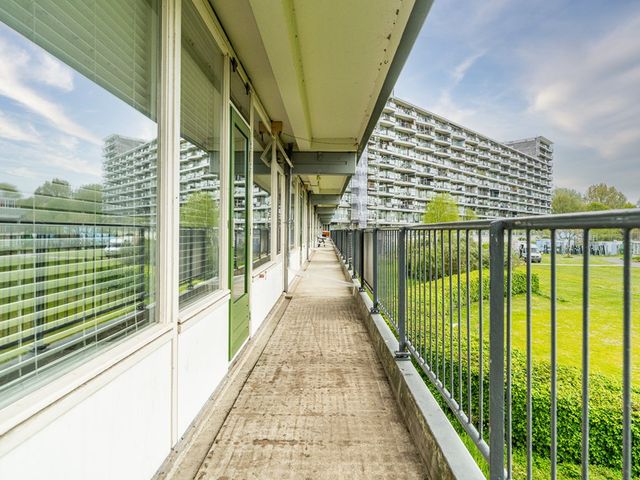 Zalkerbos 10, Zoetermeer