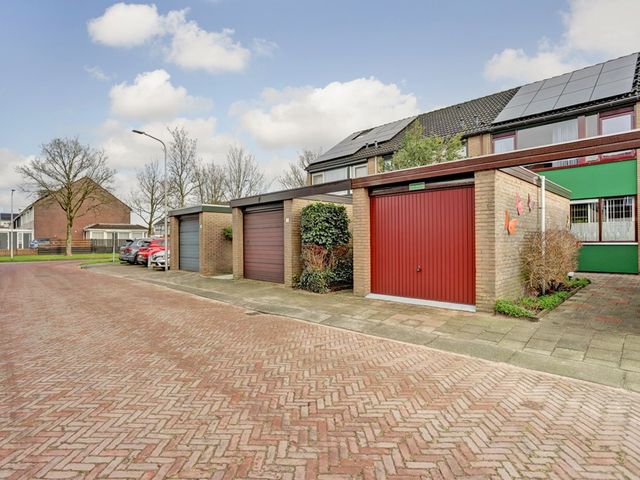 Dauwrootstraat 5, 's-Gravendeel