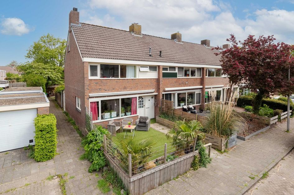 Leliestraat 1