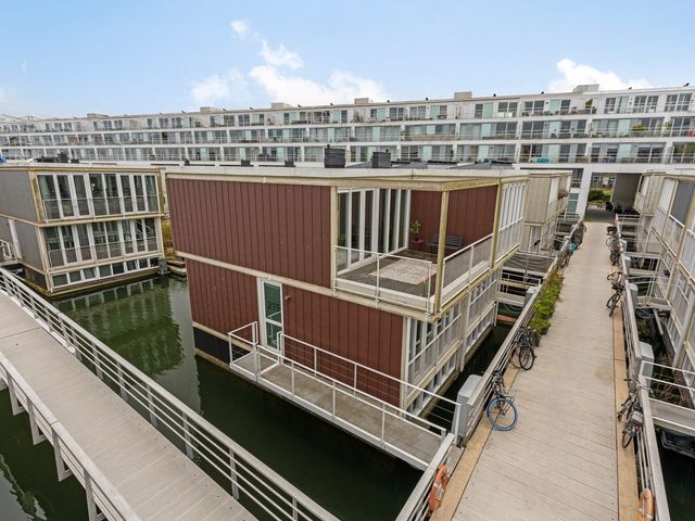 IJburglaan 215, Amsterdam