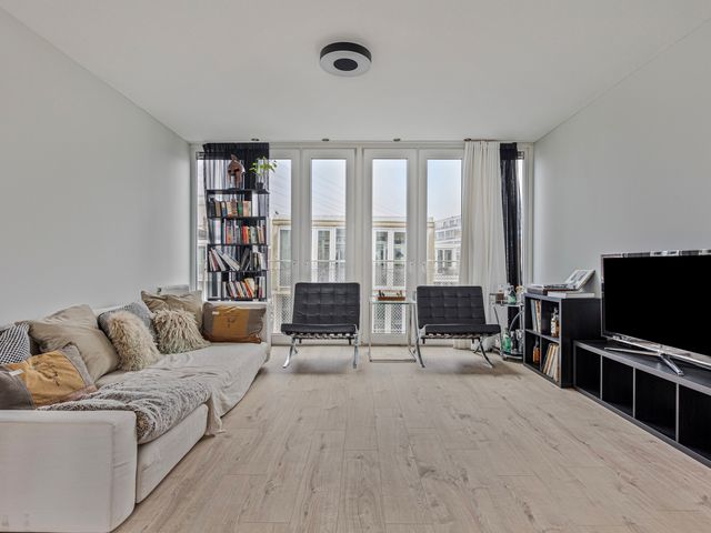 IJburglaan 215, Amsterdam
