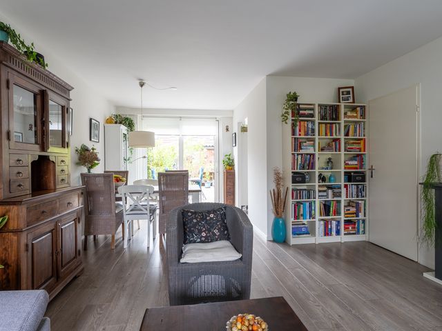 Lijster 24, Sprang-Capelle