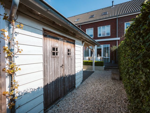 Van Kerkwijkhof 16, Ouddorp