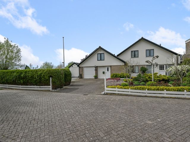 De Kuil 6, Uitgeest