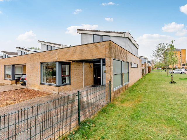 Hunsingo 24, Lelystad