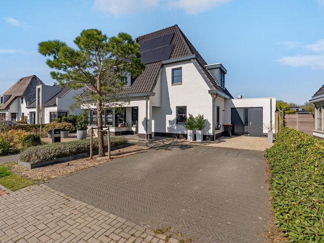Hagenduin 32, Lelystad