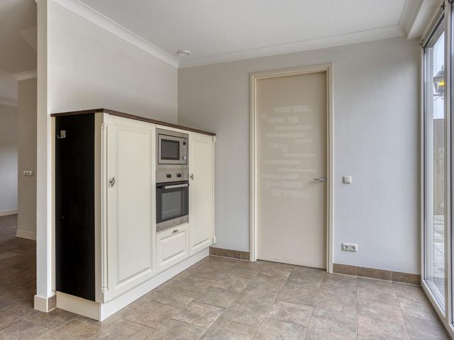 Den Oven 37, Geffen