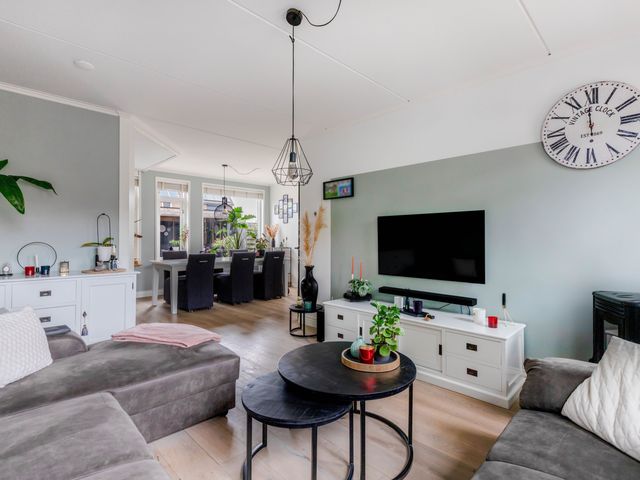 Weegschaal 34, Lemmer