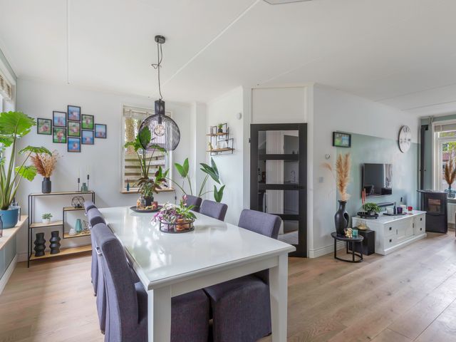 Weegschaal 34, Lemmer