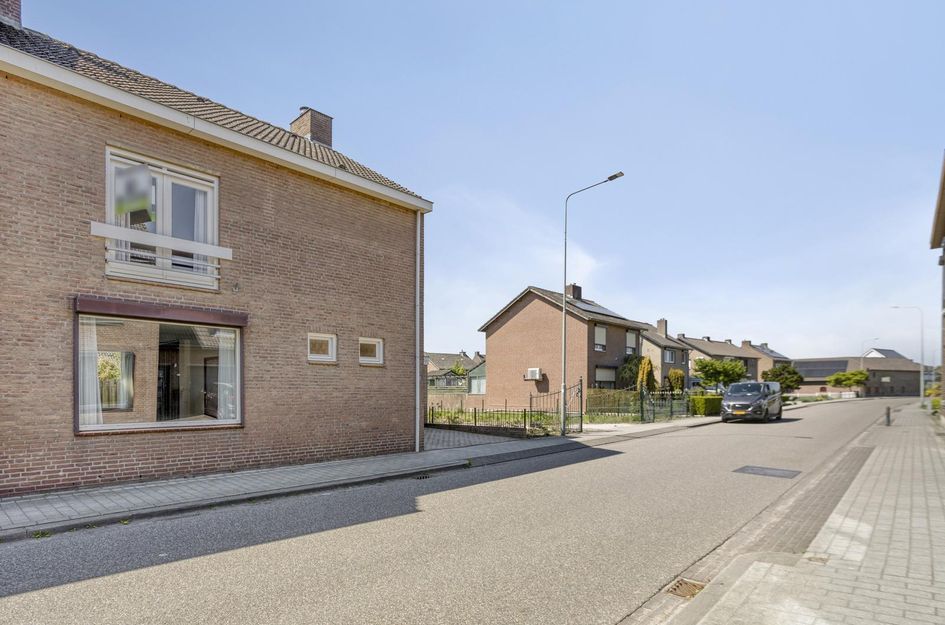Emmastraat 11