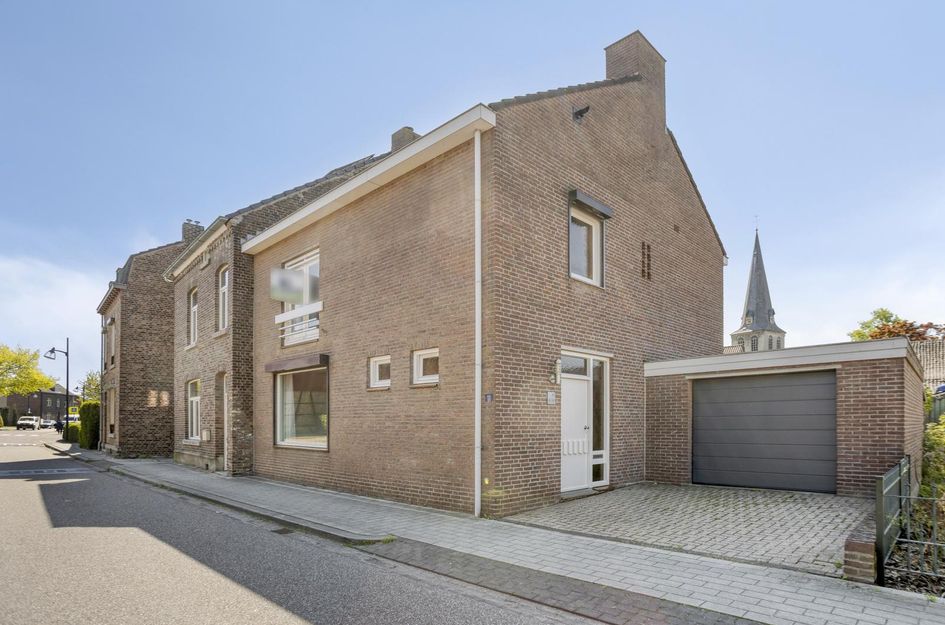 Emmastraat 11