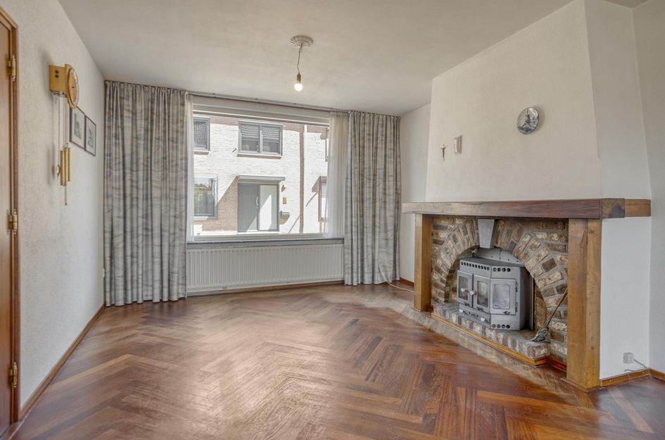 Emmastraat 11