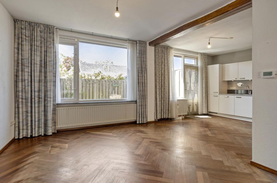 Emmastraat 11