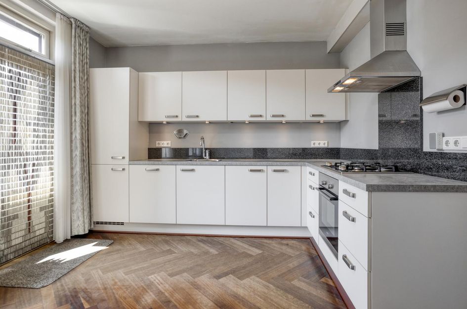 Emmastraat 11