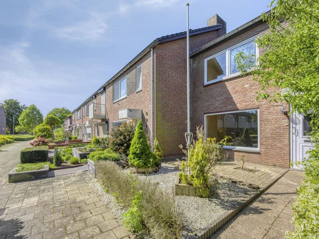 De Bak 12, Eijsden