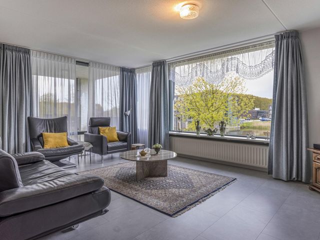 Kamilleplein 21, Heinkenszand