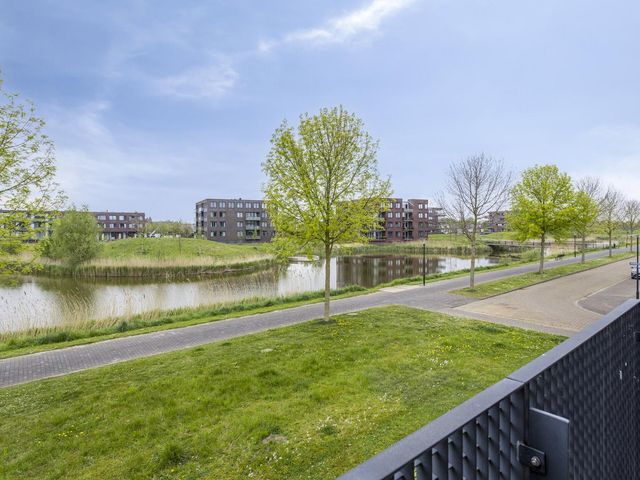 Kamilleplein 21, Heinkenszand