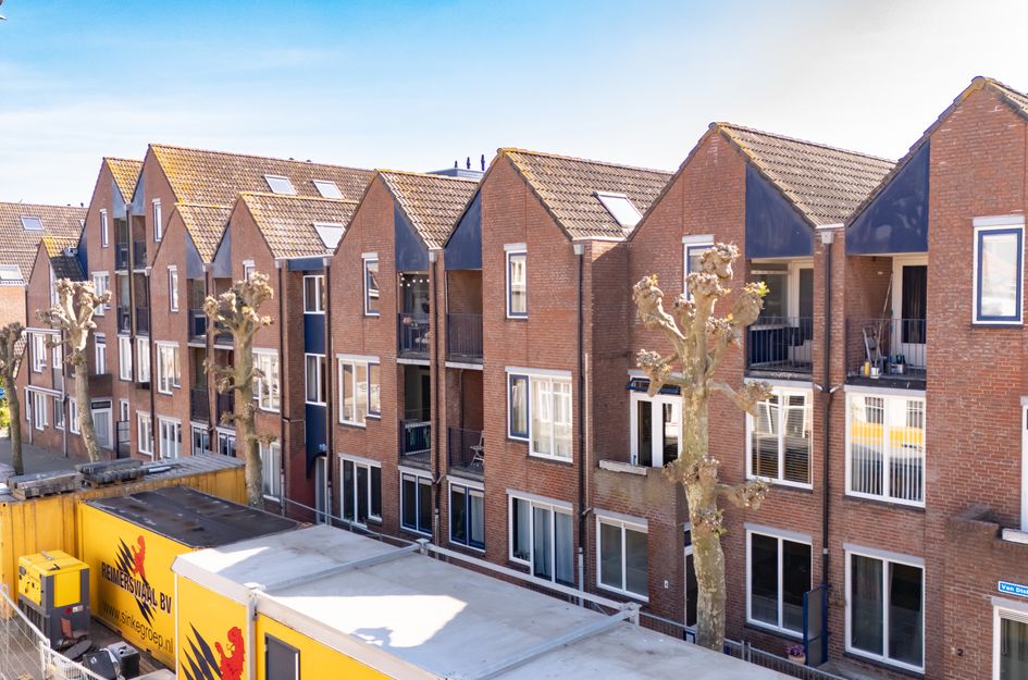 Van Dishoeckstraat 30