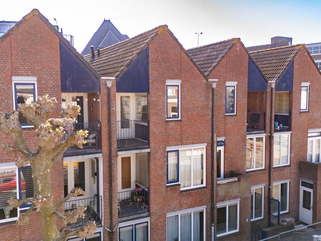 Van Dishoeckstraat 30, Vlissingen