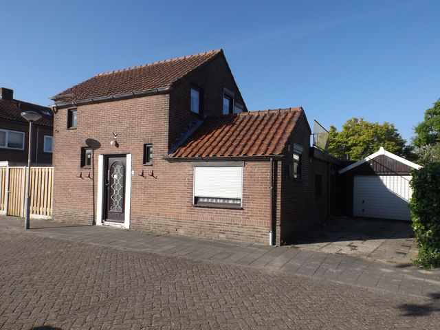 Julianastraat 14, Scharendijke