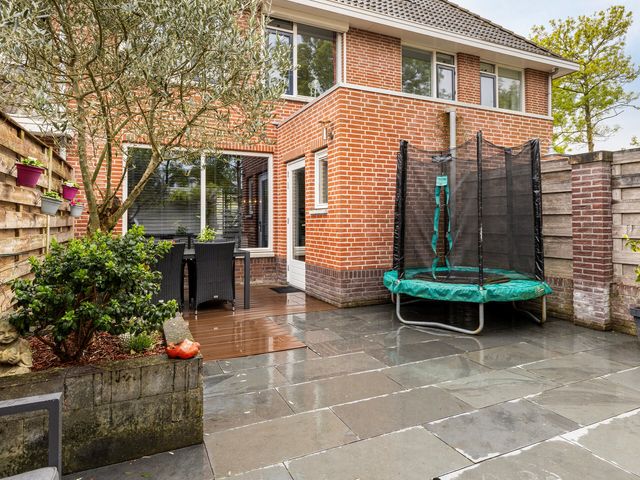 Willem Bilderdijkstraat 3, Sommelsdijk