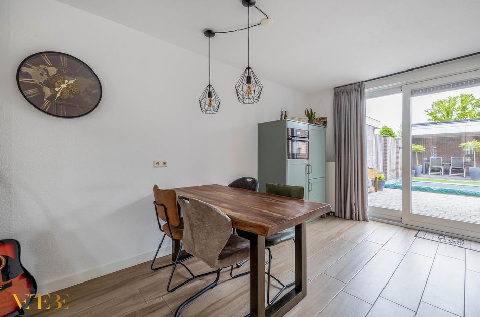 Broekstraat 28