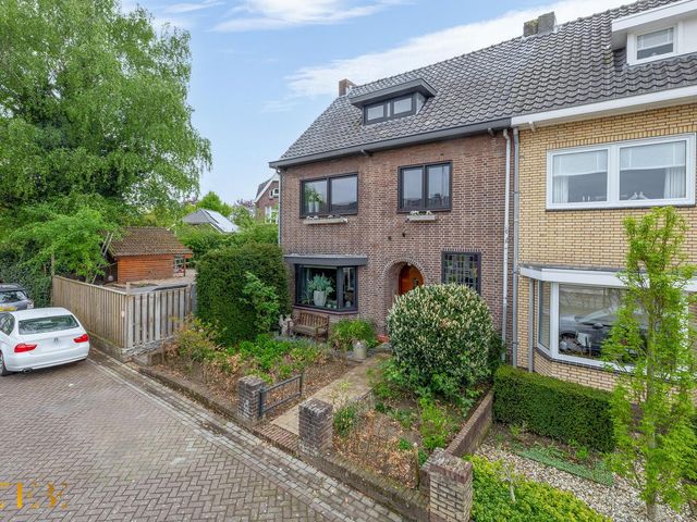 Rijksweg Zuid 77, Swalmen