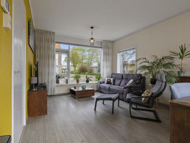 Merwedestraat 1, Den Helder