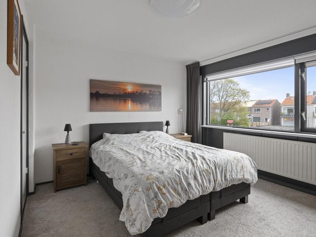 Merwedestraat 1, Den Helder