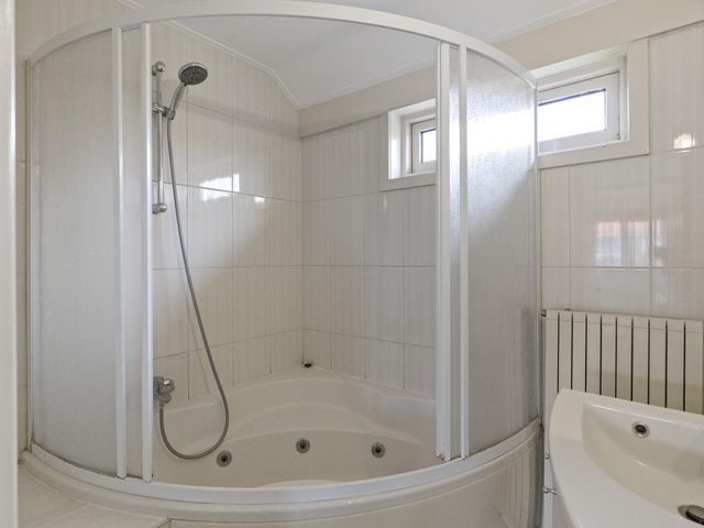 Merwedestraat 1, Den Helder