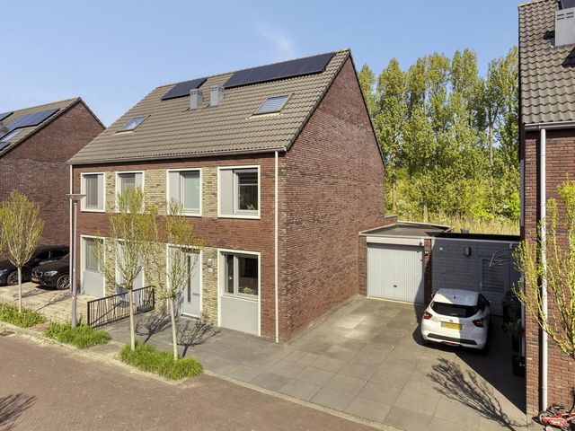 Mariënhagen 30, Rotterdam