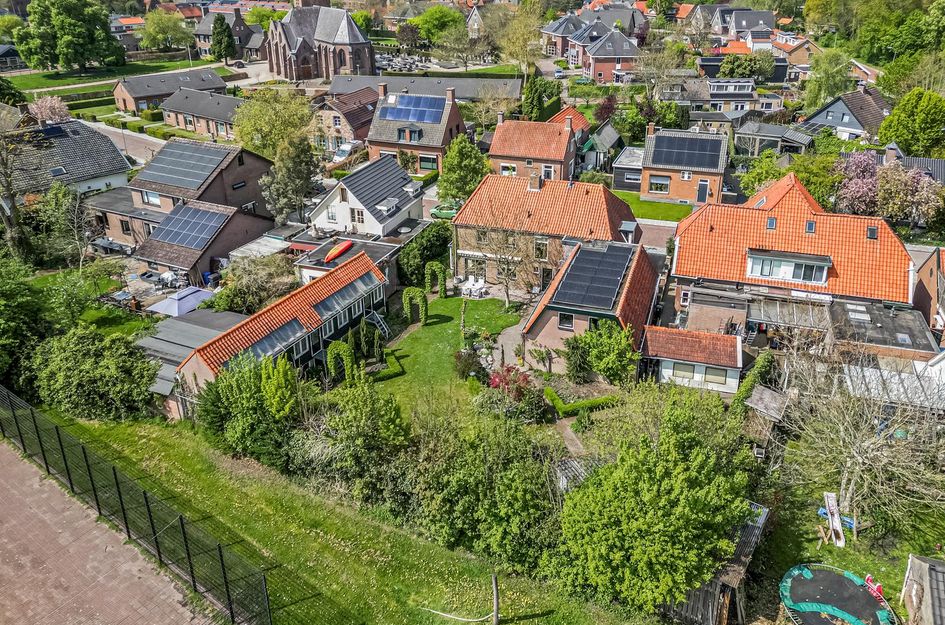 Kerkstraat 24
