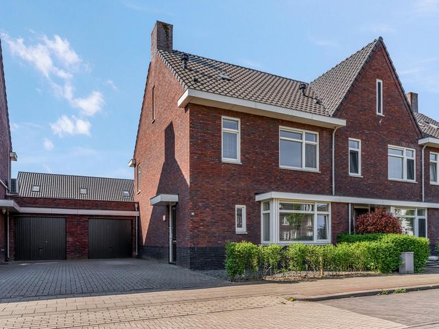 Heinrich Böllstraat 38, Nijmegen
