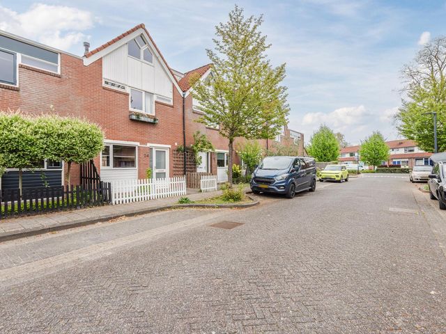 Thomsonstraat 24, Dronten