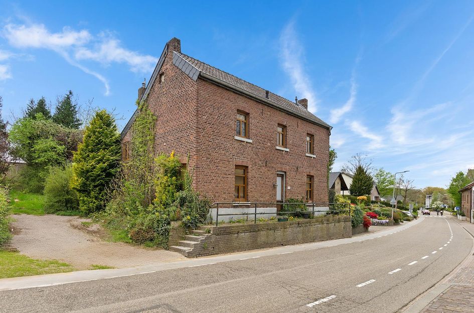 Dorpsstraat 29
