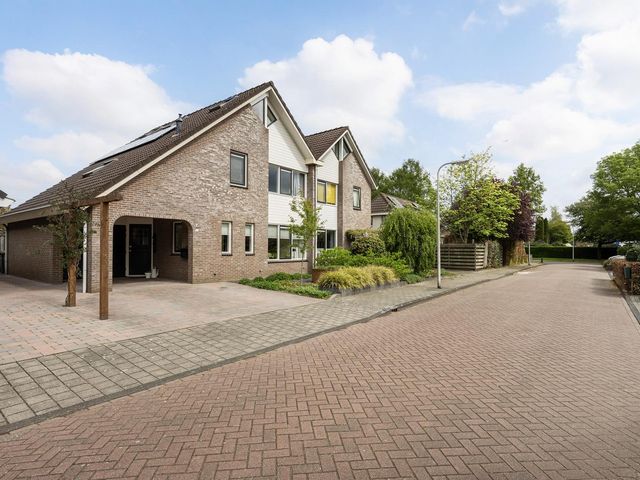 Teeuwserf 19, Dalfsen