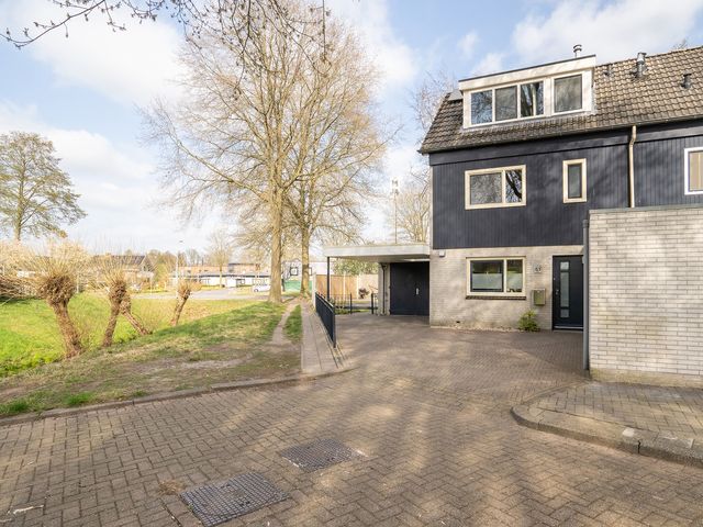 Else Mauhsstraat 51, Hengelo