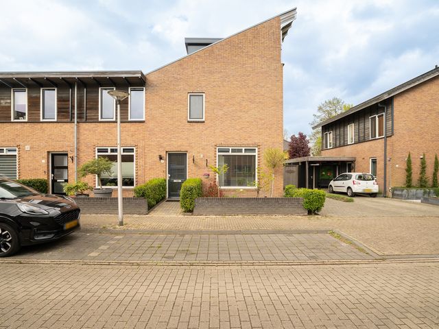 Bitterzoetlaan 9, Enschede