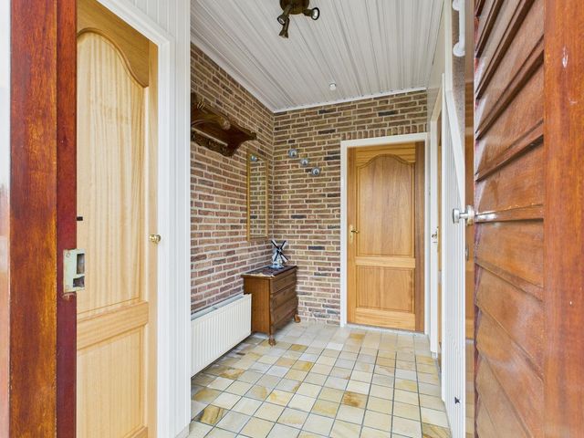 Bernhardstraat 25, Westdorpe