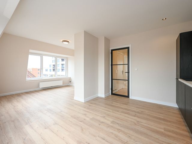 Ledeganckplein 29A, Den Haag