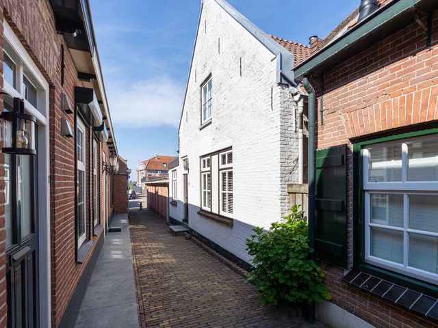 Langesteeg 6, Werkendam