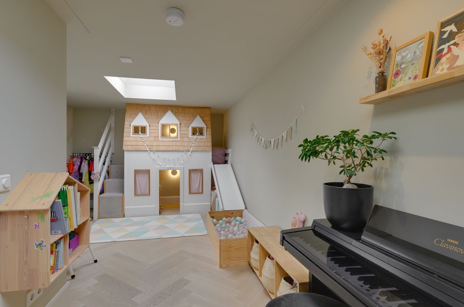 Secretaris Varkevisserstraat 335