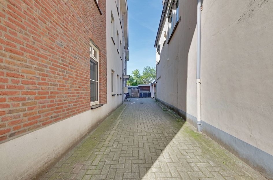Kerkstraat 8A