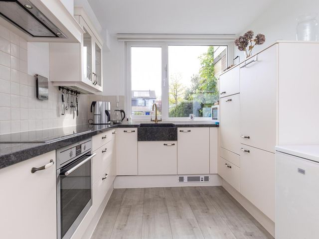Lijndraaier 110, Hoorn