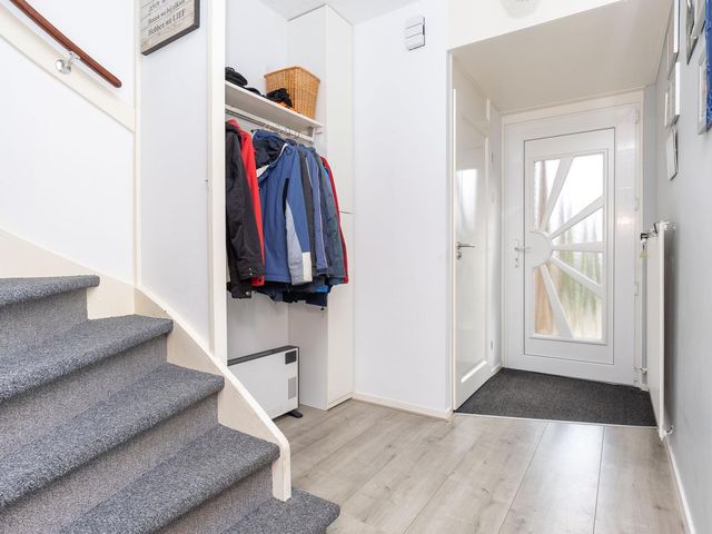 Lijndraaier 110, Hoorn