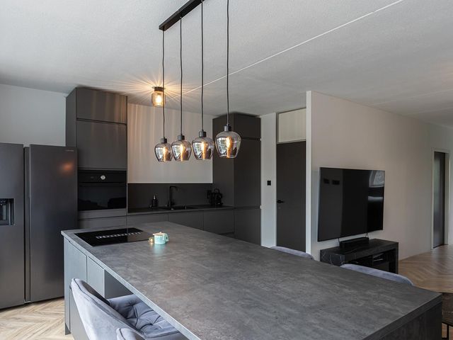 Nedersassen 61, Alblasserdam
